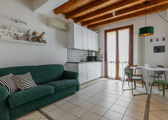 Osvaldo - Parcheggio E Giardino Privato * San Giovanni in Persiceto