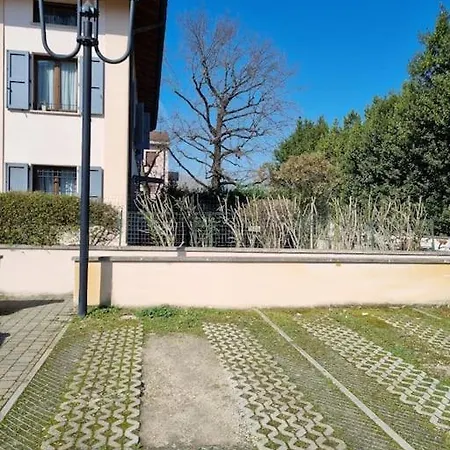 Osvaldo - Parcheggio E Giardino Privato * サン・ジョヴァンニ・イン・ペルシチェート