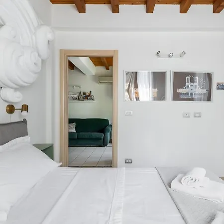 Osvaldo - Parcheggio E Giardino Privato サン・ジョヴァンニ・イン・ペルシチェート