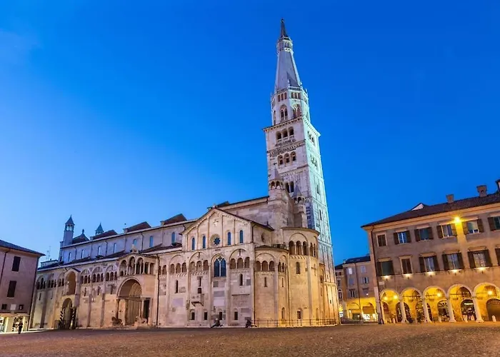 펜션 Osvaldo - Parcheggio E Giardino Privato